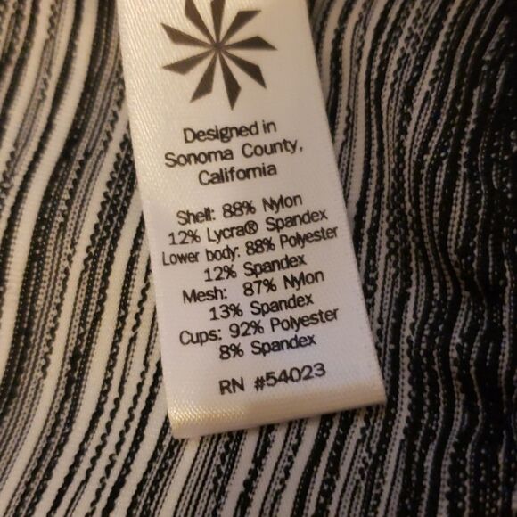 Athleta top   - Picture 4 of 5